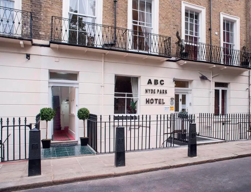 ABC Hyde Park Hotel, hotel at 119 - 121 Sussex Gardens in Westminster, London